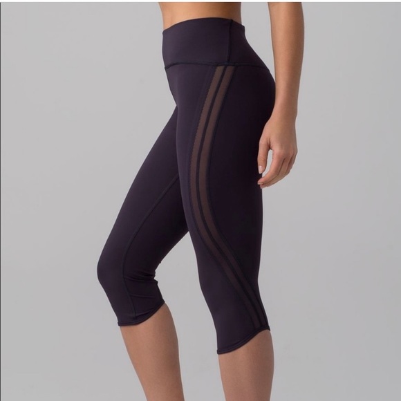 Lululemon sun setter crop 17” - Picture 1 of 4